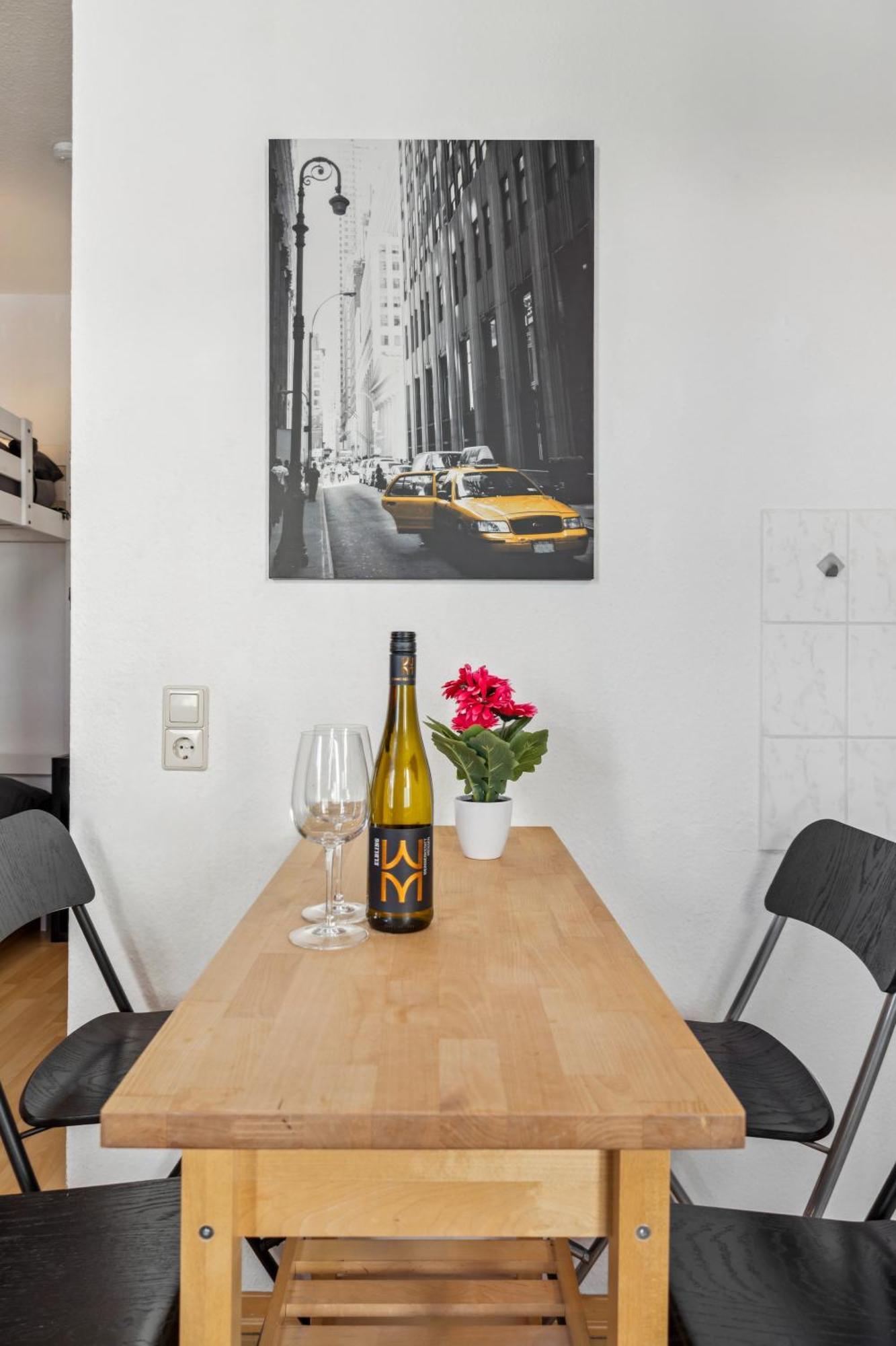 Apartment Ruhige Beim Dresdner Panometer Mit Gratis Parkplatz